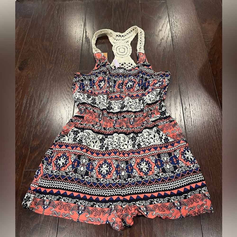 Francescas's Women Romper Aztec Boho Lace Size Small NEW